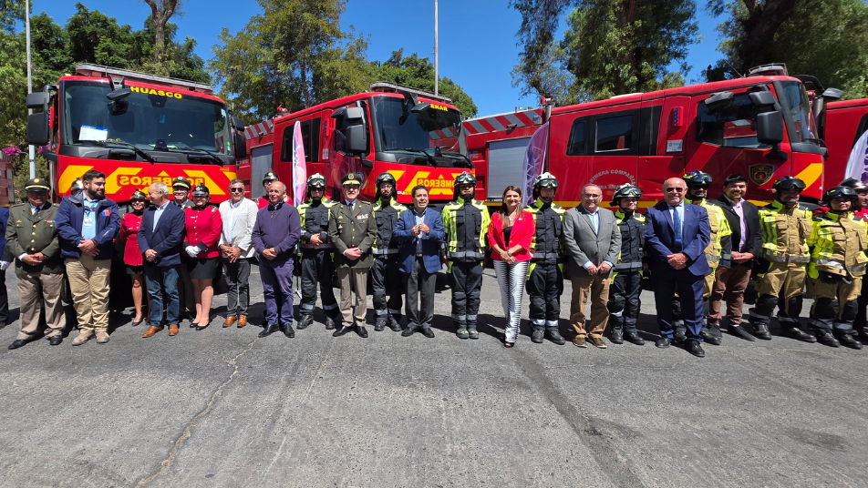 Bomberos de Atacama cuentan con modernas Bomba Tanque para emergencias